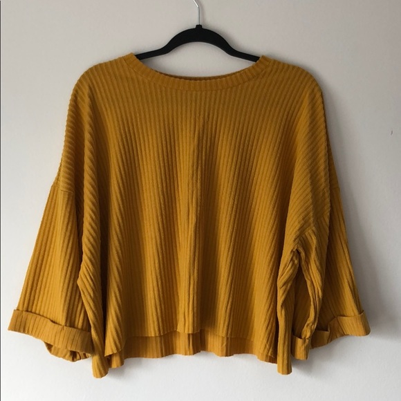 NWT Forever 21 Knit Top - Picture 1 of 5